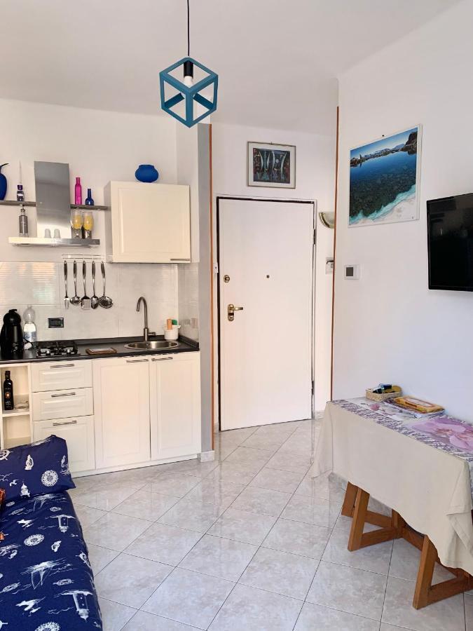 Apartamento Casa Girasole 1 San Remo Exterior foto